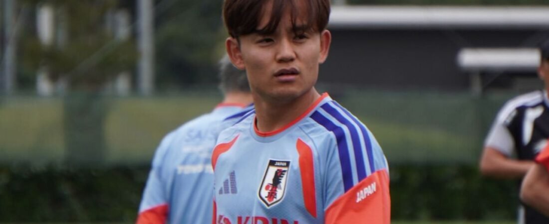 久保が背番号8 南野に覚悟の電話