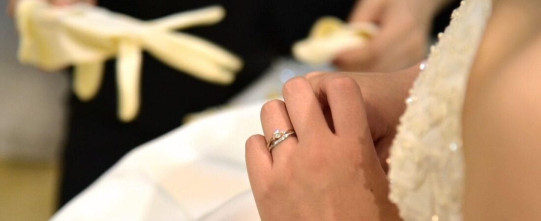 婚活市場 縮む「理想の年齢差」