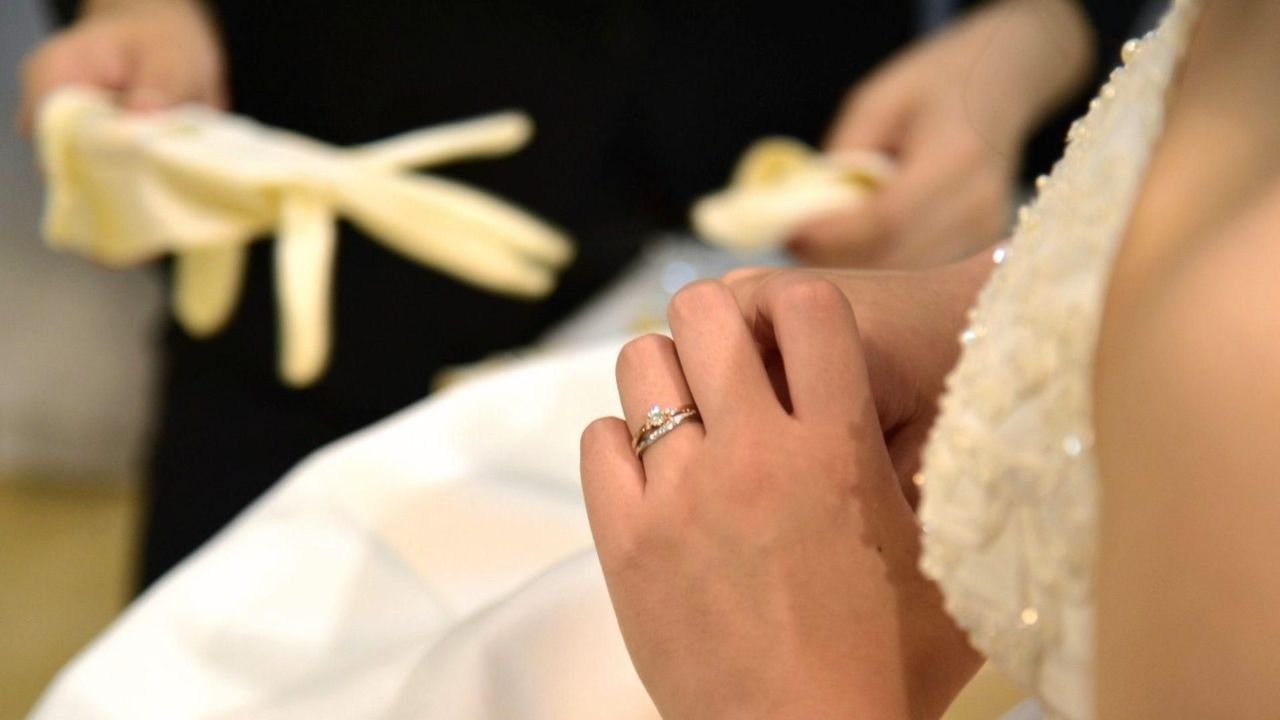 婚活市場 縮む「理想の年齢差」
