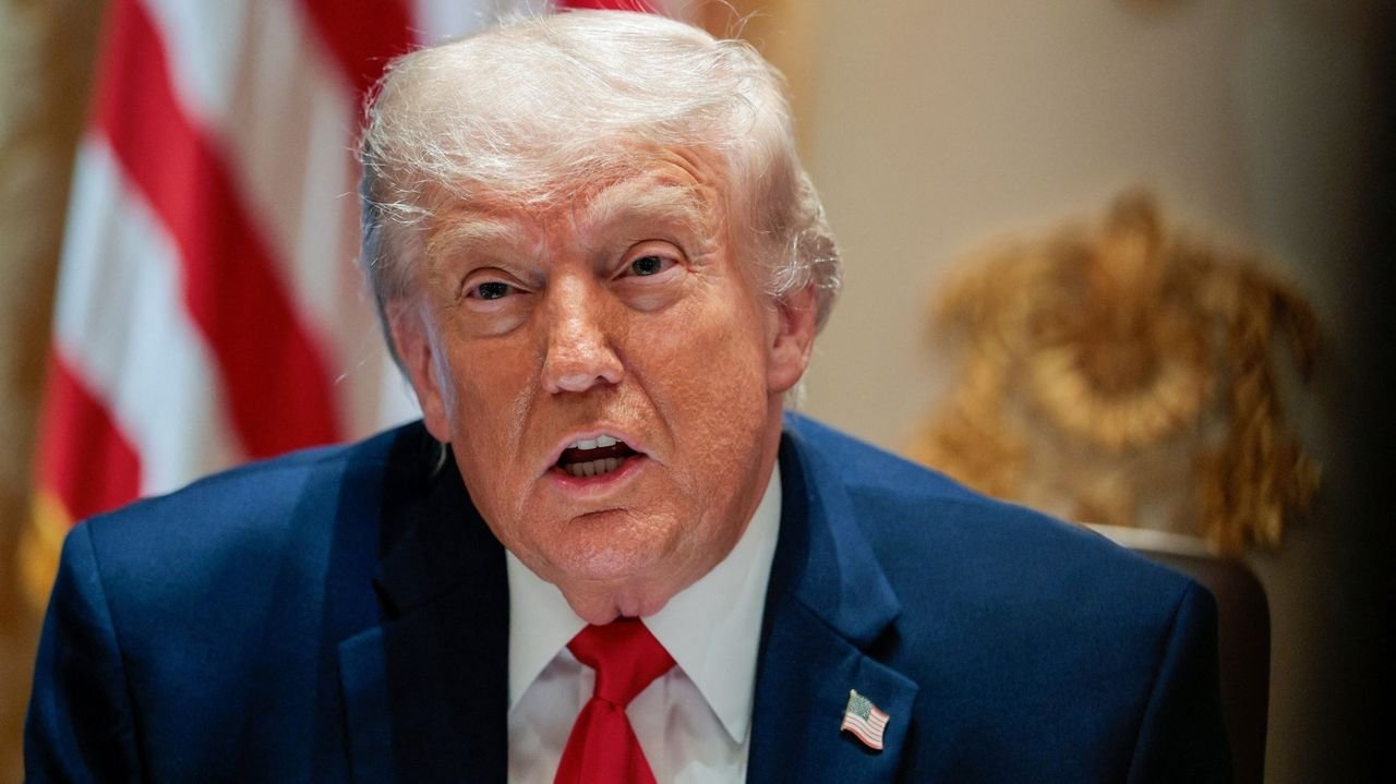 トランプ氏 海峡巡る譲歩を否定