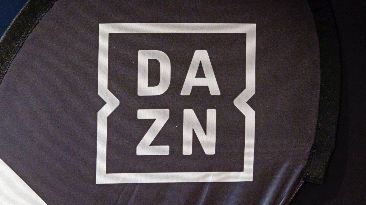 DAZNが謝罪「月980円」表示巡り
