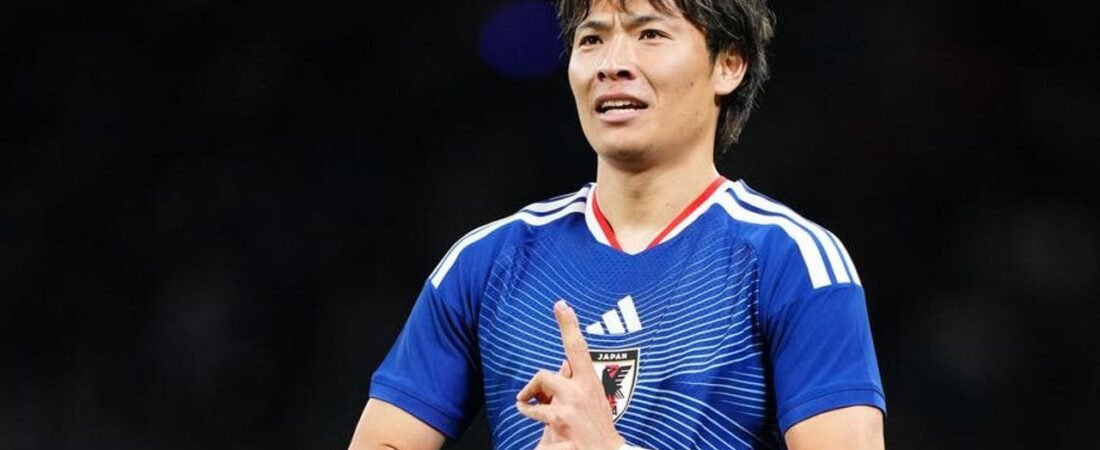 なぜMF遠藤の代役がFW町野 解説