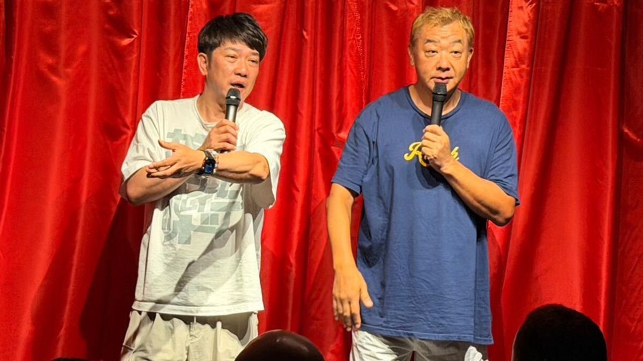 TKOタイでライブ 満員ファン笑い