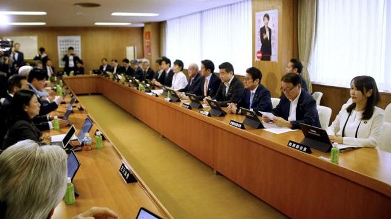 自民 政府に防衛費増額を提言へ