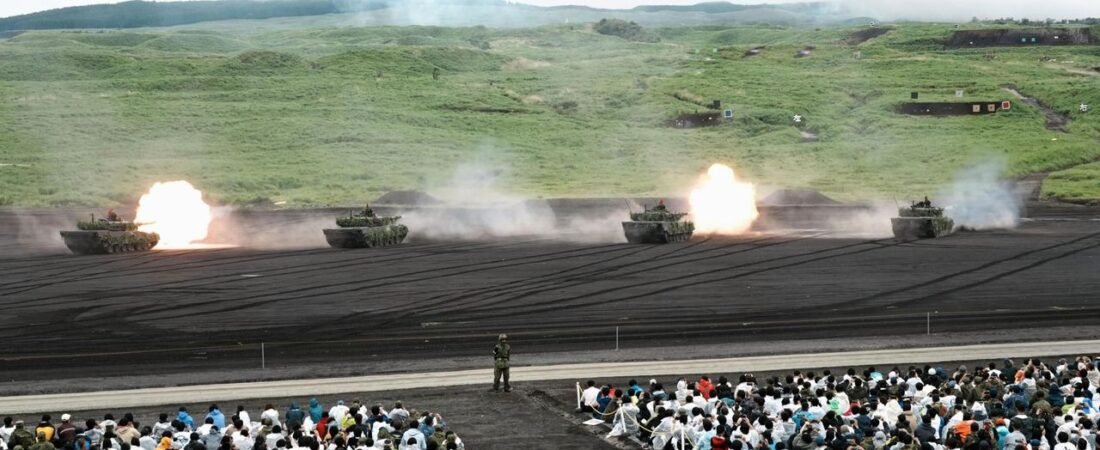 陸自 国内最大の火力演習を実施