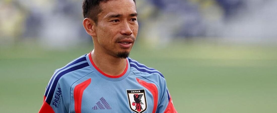 長友 南野に言及「僕と似てきた」