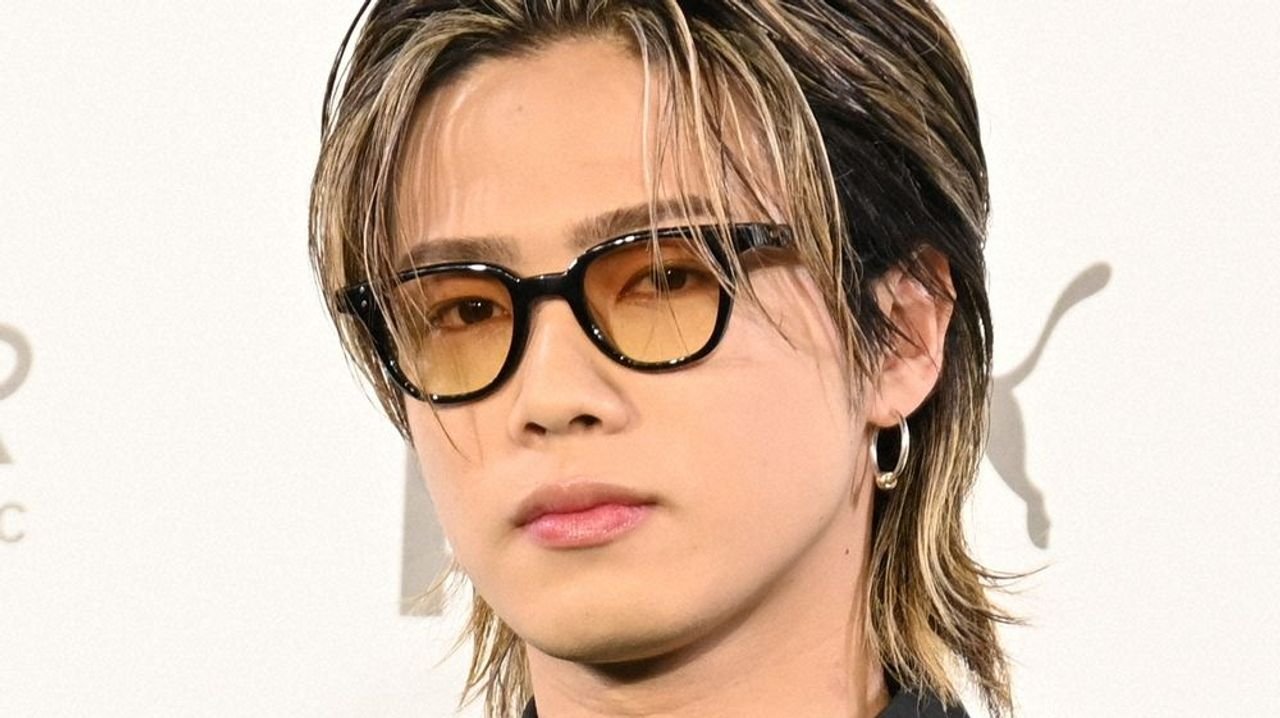 グッズ酷似 コムドットやまと謝罪