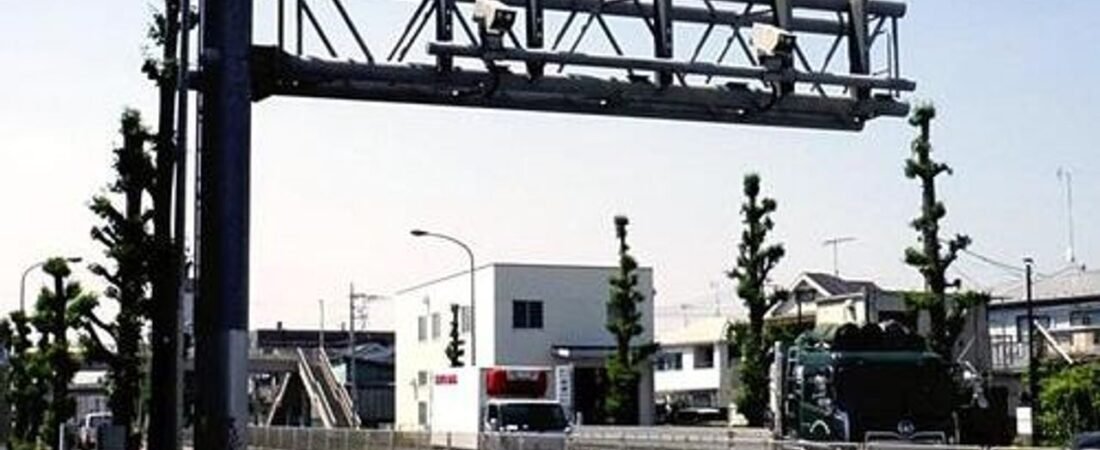 特殊車両の重量超過 対応を強化へ