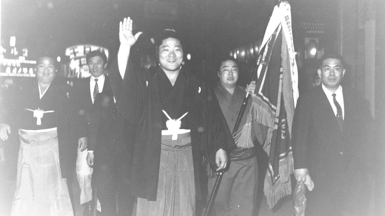 元関脇・長谷川勝敏さん死去 81歳