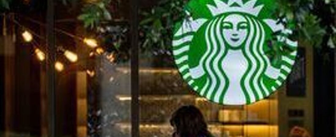 米スタバ 日本事業の売却など検討