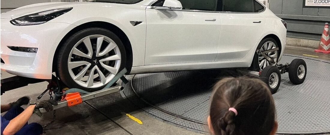 モバイル電池発火 悔やむ愛車廃車