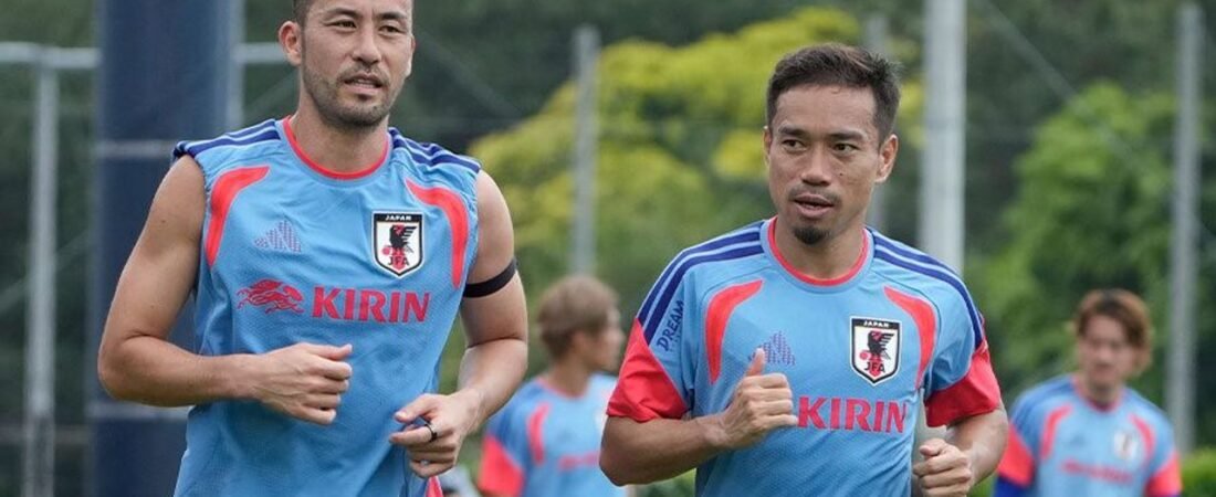 DF長友 吉田麻也の再合流を歓迎