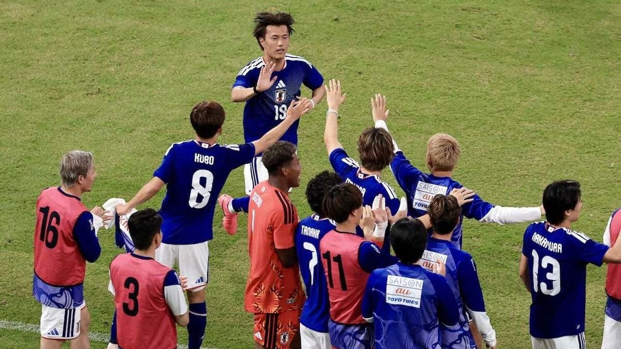 小川航基が豪快ヘッド 国立大興奮