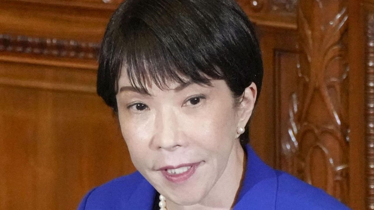 ガソリン補助金を縮小へ 首相検討