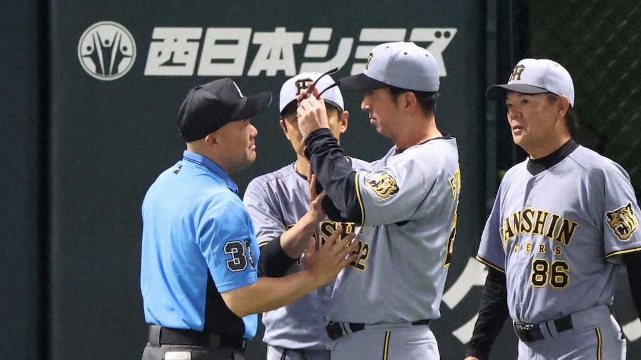 阪神監督に退場宣告 審判が説明