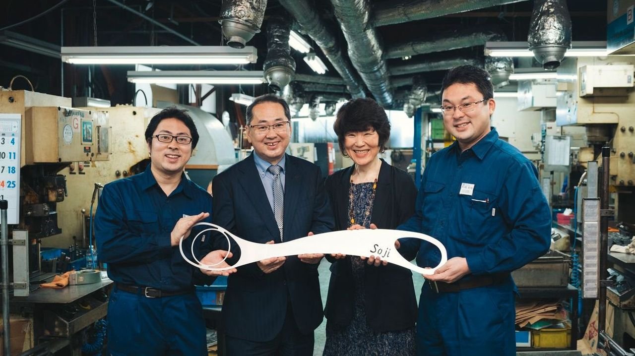 瀕死の工場 妻に作った器具ヒット