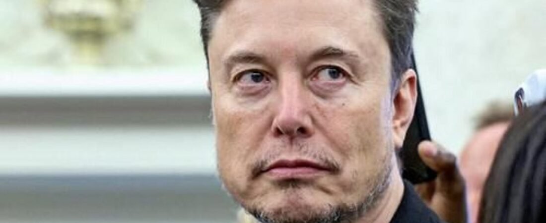 スペースX 日本で約3500億円調達