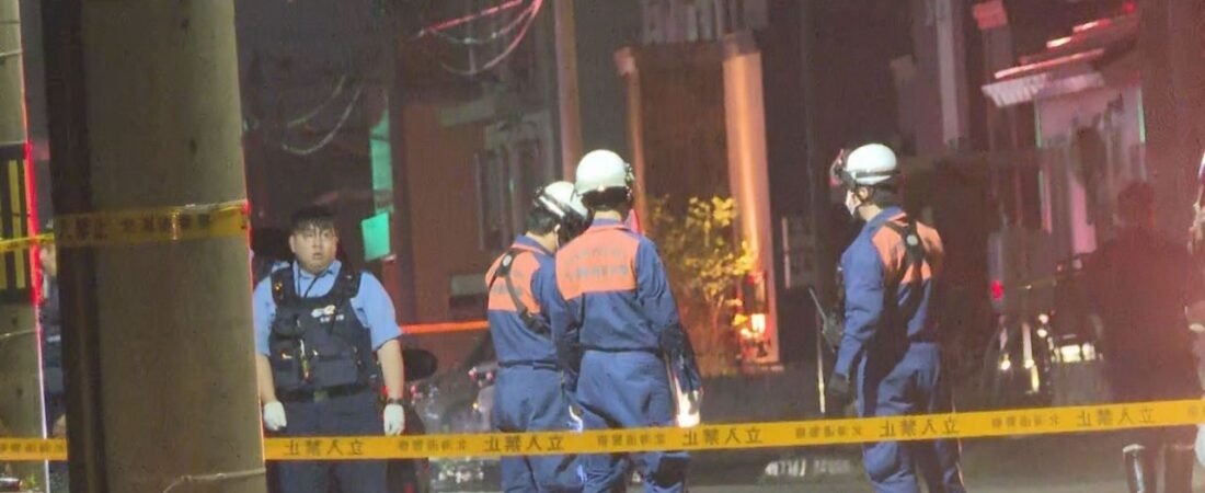 路上で刺され1人心肺停止 2人けが