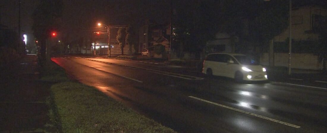 飲酒の軽トラが自転車はねる 死亡