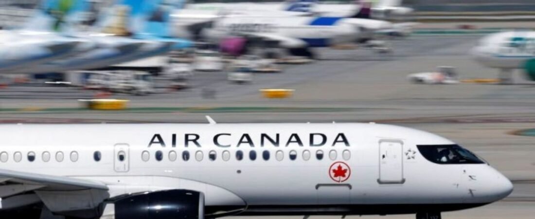 エアカナダで17年機長 資格偽装か