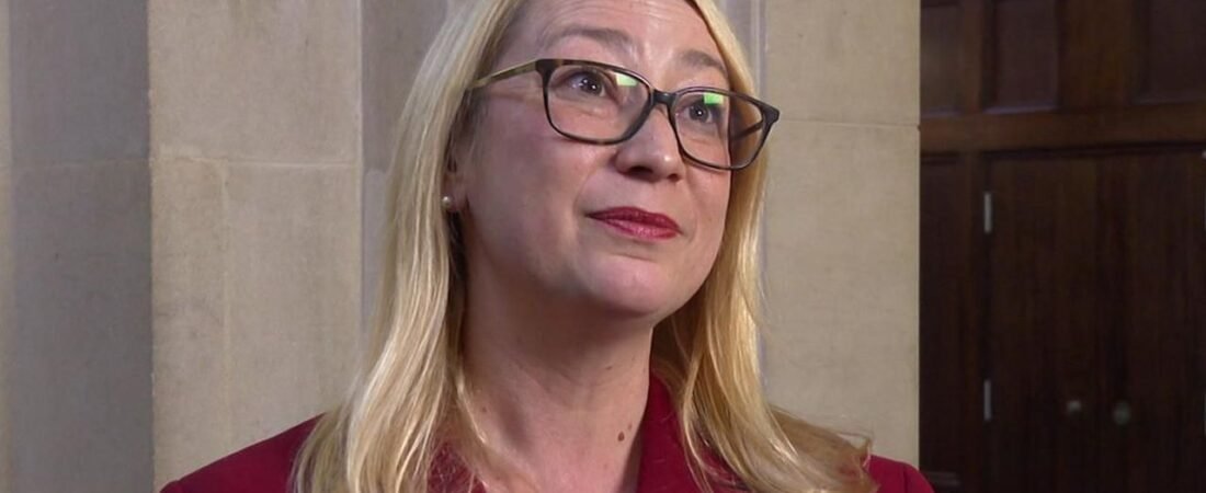 Grokでビキニ写真 英議員が提訴