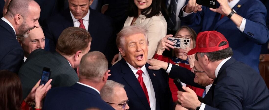 トランプ氏の共和党 離反が拡大