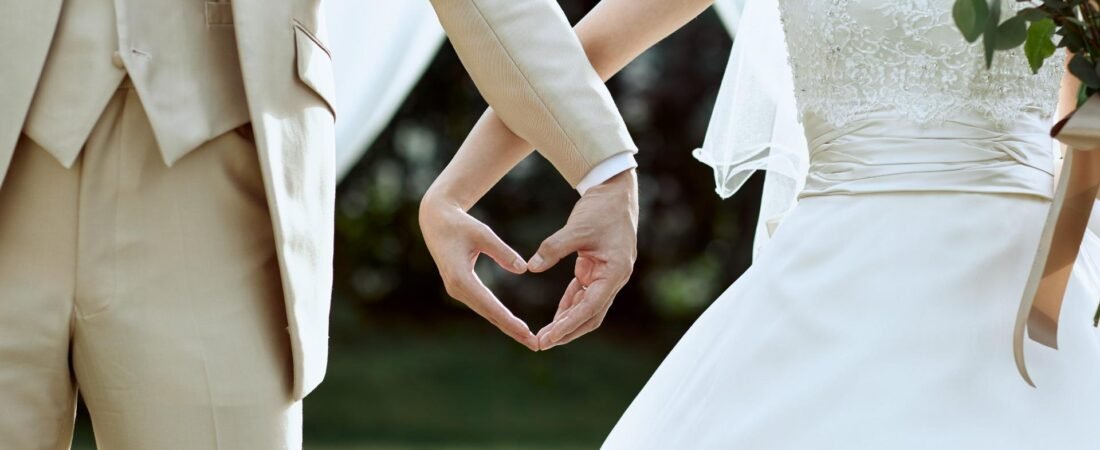 芸人結婚ラッシュ 発表方法の変化