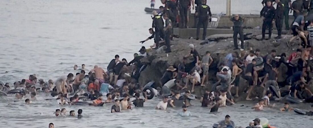 スペインの飛び地 不法移民が殺到