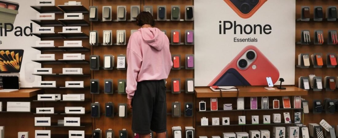 Apple純利益が27%増 iPhone好調